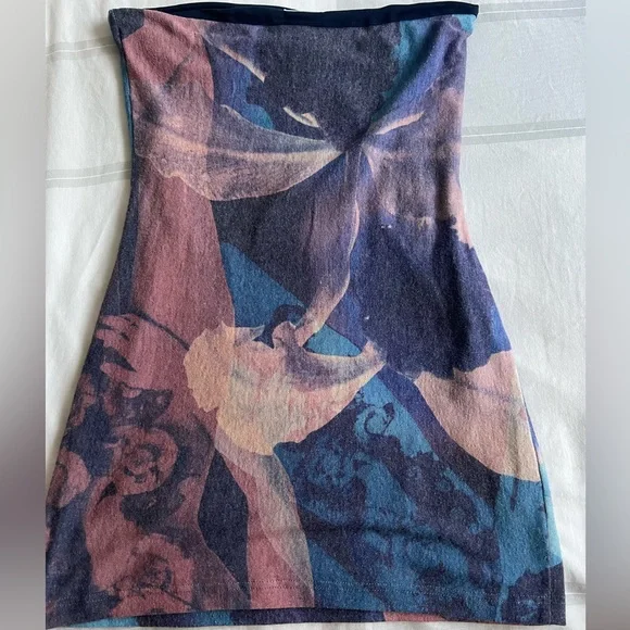 With Jean body con dress - Picture 3 of 4